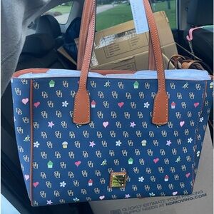 Dooney & Bourke Coated Cotton Gretta Novelty Ashtion Tote